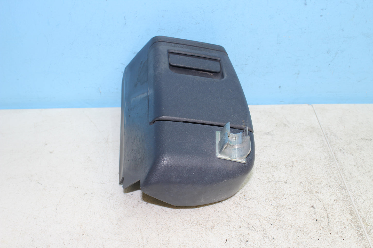 88-00 Honda Goldwing GL1500 OEM Rear Left Truck Storage Pocket 81393-MN5-3000