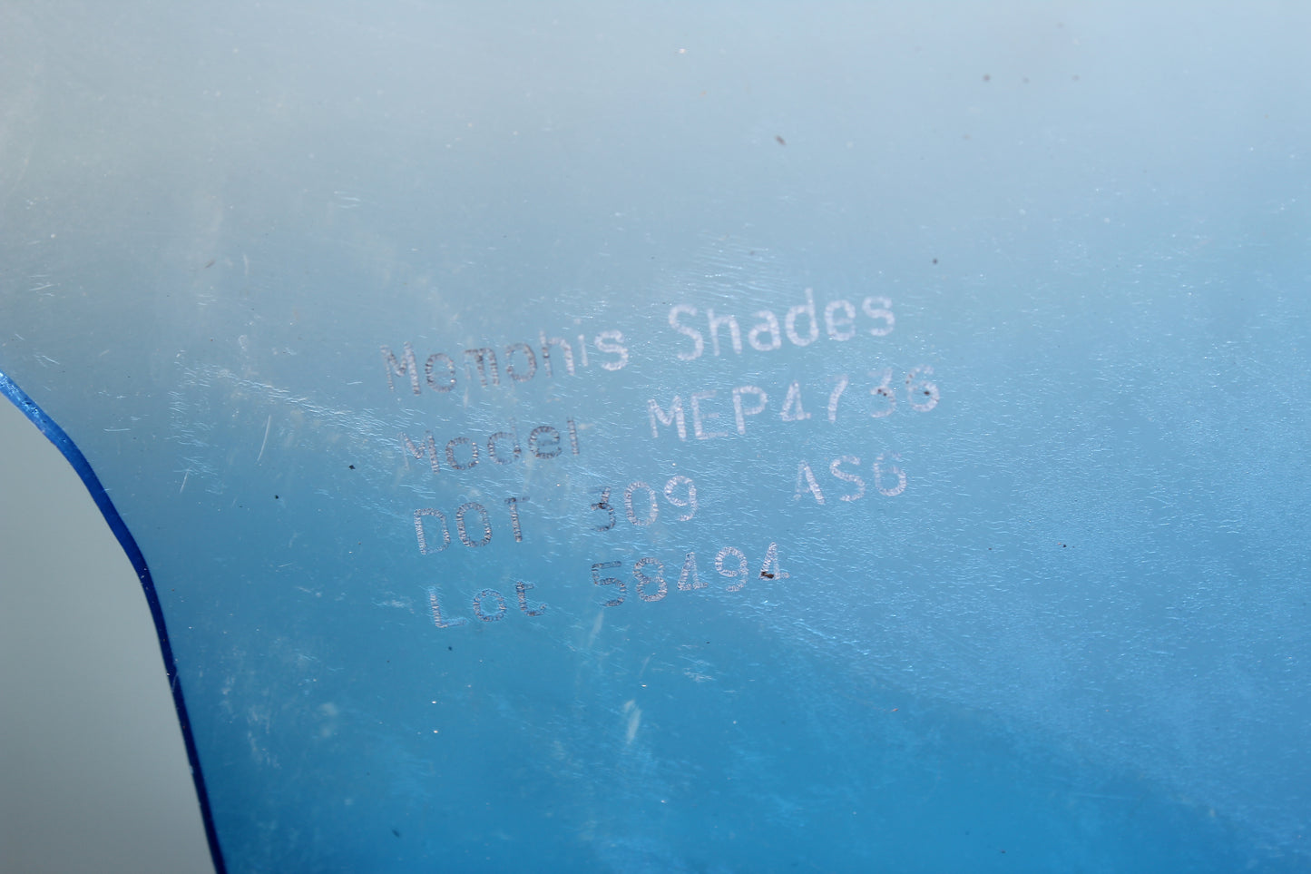 88-00 Honda Goldwing GL1500 Memphis Shades Windshield MEP4736 *DMG*