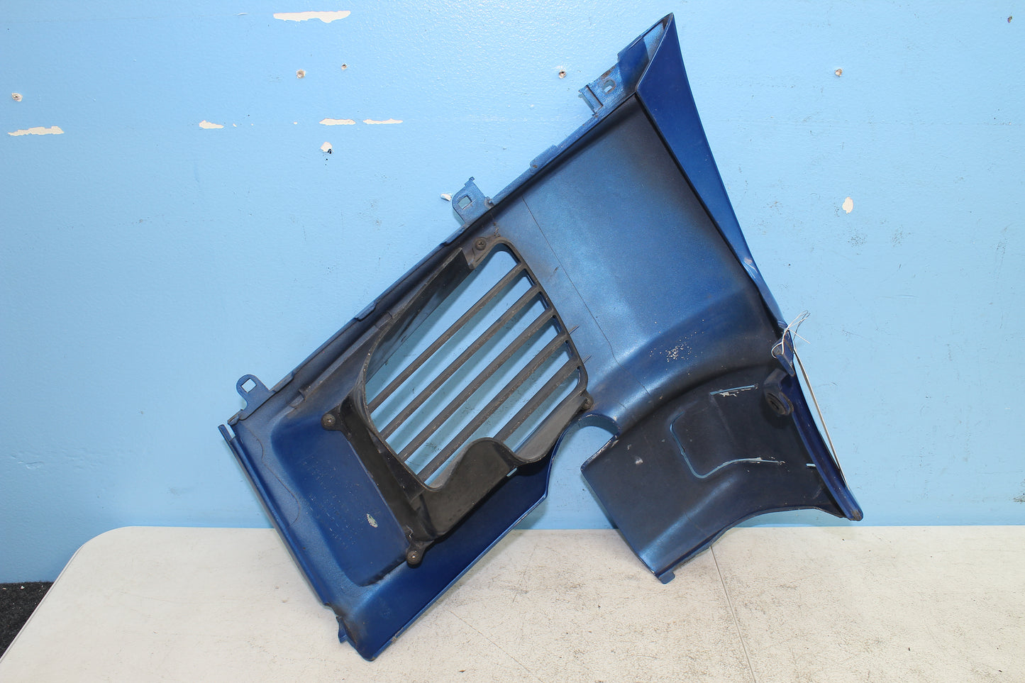 88-00 Honda Goldwing GL1500 OEM Left Lower Cowl Fairing 64290-MN5-0000
