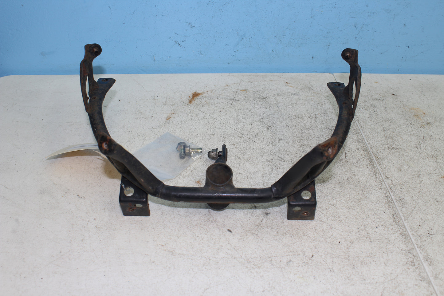 88-00 Honda Goldwing GL1500 OEM Stay Bracket Front Fairing Mount 64510-MY4-000