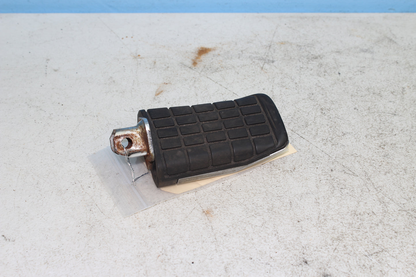 88-00 Honda Goldwing GL1500 OEM Left Driver Footpeg Foot Rest 50640-MT2-000