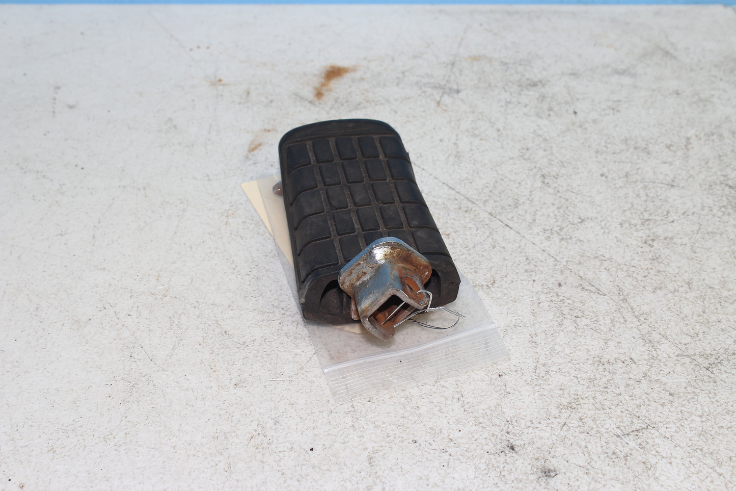 88-00 Honda Goldwing GL1500 OEM Left Driver Footpeg Foot Rest 50640-MT2-000