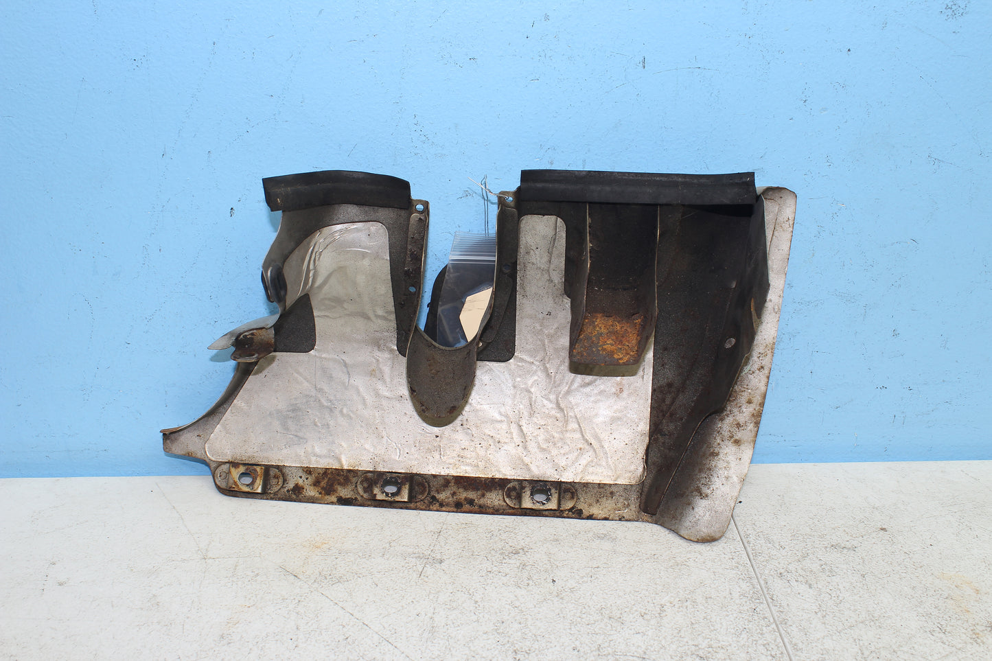 88-00 Honda Goldwing GL1500 OEM Left Front Lower Exhaust Heat Shield  18425-MW5-000ZD