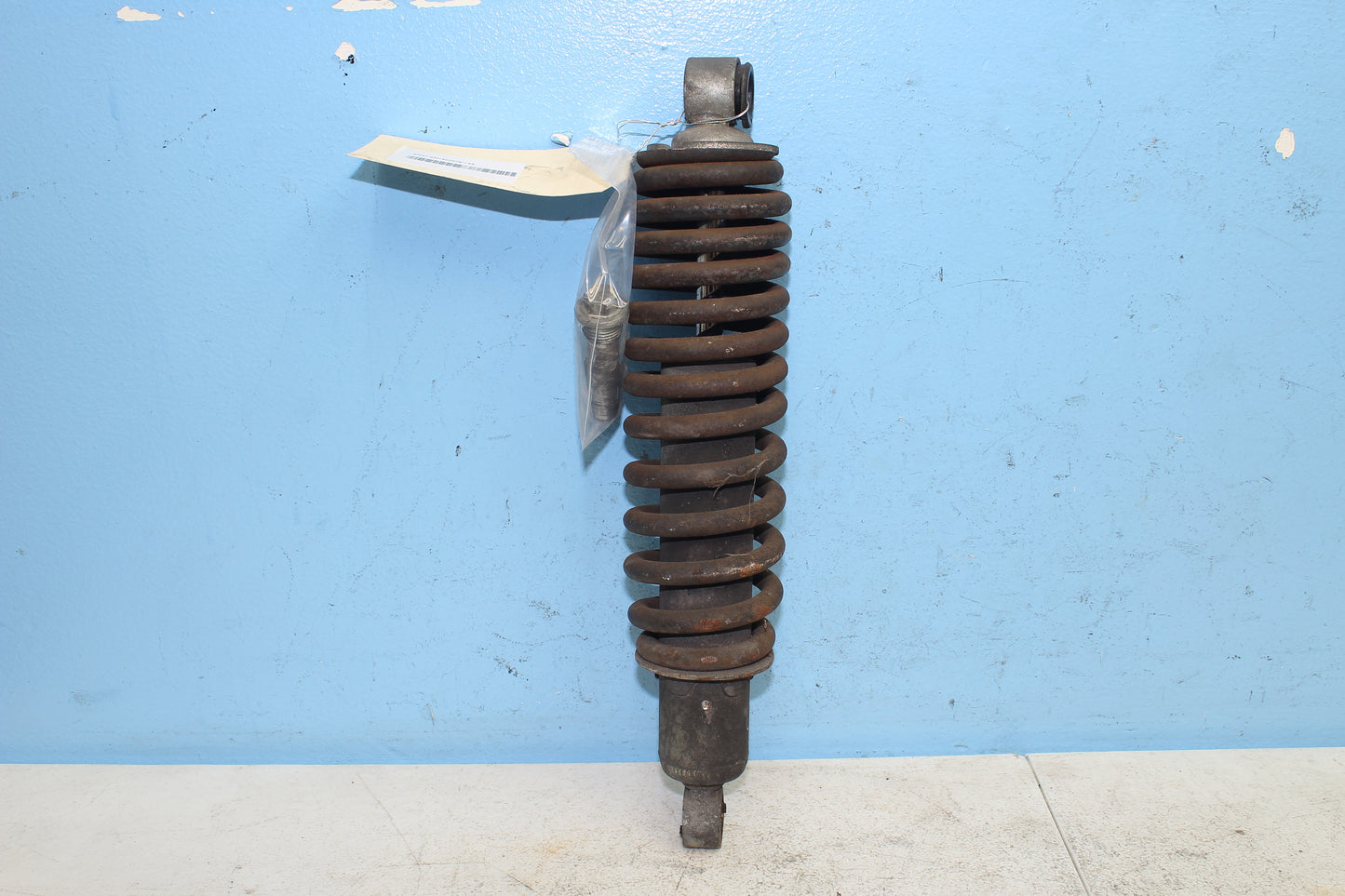 88-00 Honda Goldwing GL1500 OEM Rear Left Coilover Shock 52500-MN5-003