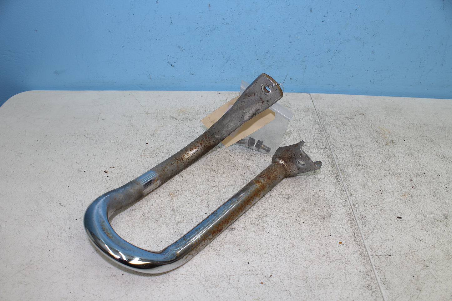 88-00 Honda Goldwing GL1500 OEM Rear Right Crash Bar Saddlebag Guide 84130-MN5-000