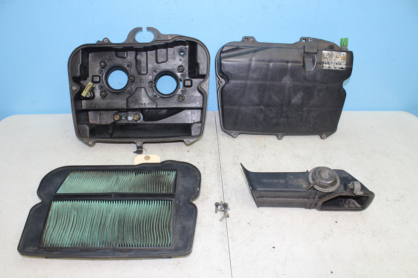 88-00 Honda Goldwing GL1500 OEM Airbox Air Cleaner Assembly