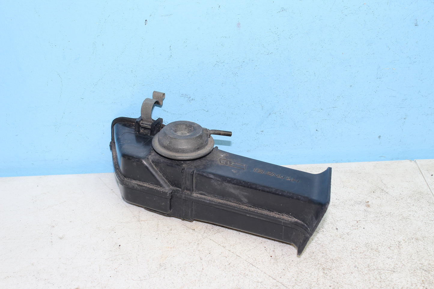 88-00 Honda Goldwing GL1500 OEM Airbox Air Cleaner Assembly