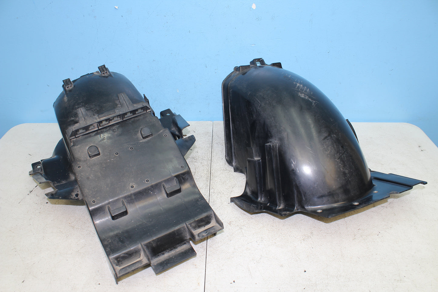 88-00 Honda Goldwing GL1500 OEM Rear Inner Fender Liner (2 pc) *DMG*