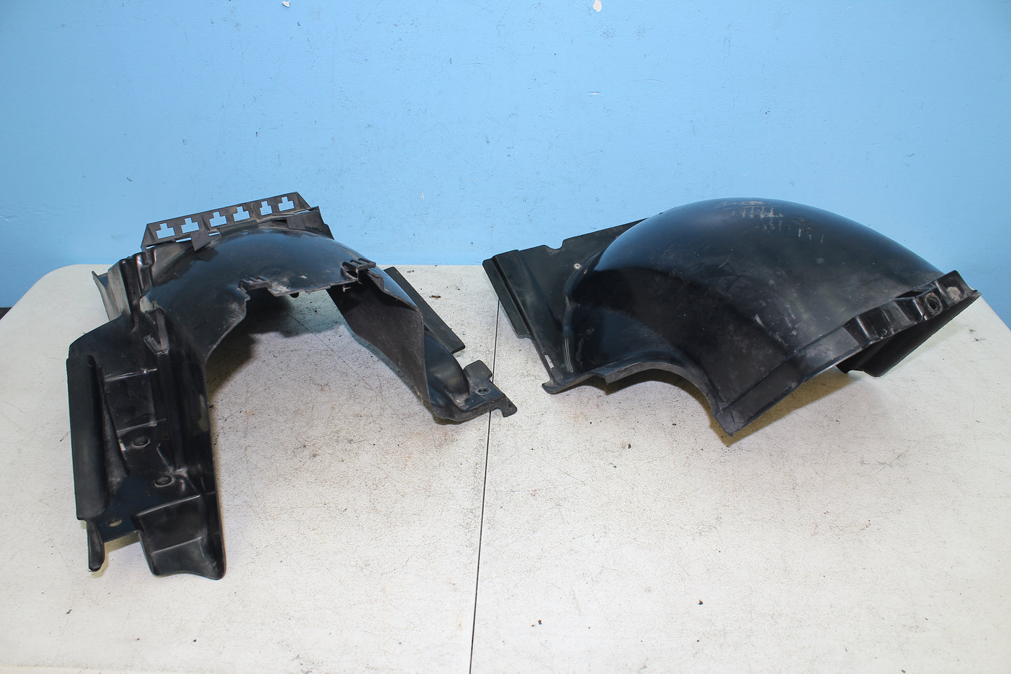 88-00 Honda Goldwing GL1500 OEM Rear Inner Fender Liner (2 pc) *DMG*
