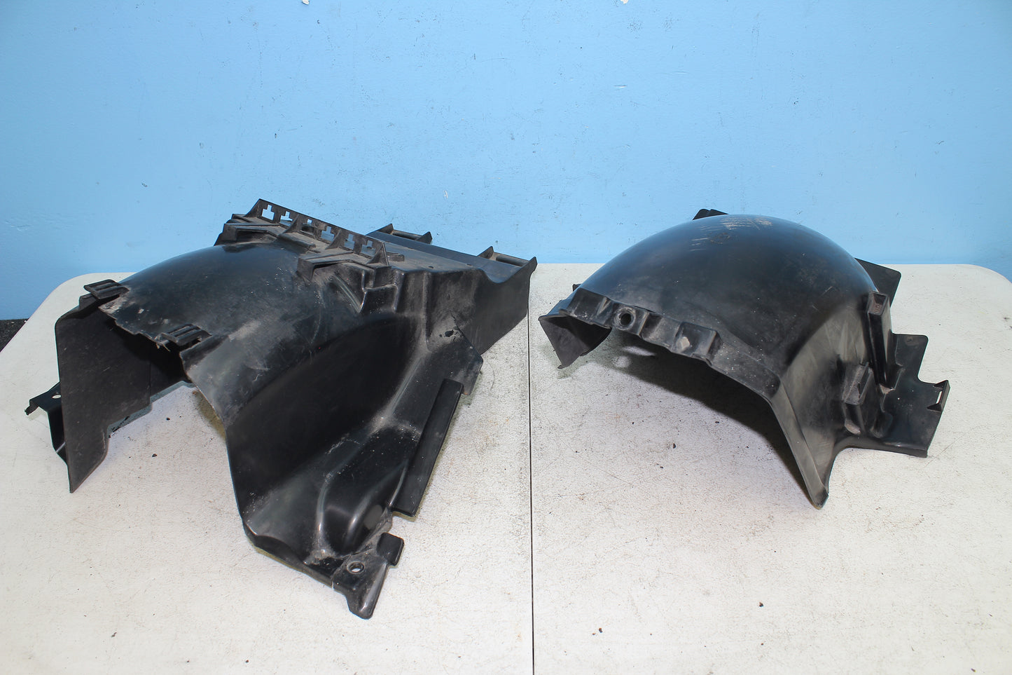 88-00 Honda Goldwing GL1500 OEM Rear Inner Fender Liner (2 pc) *DMG*