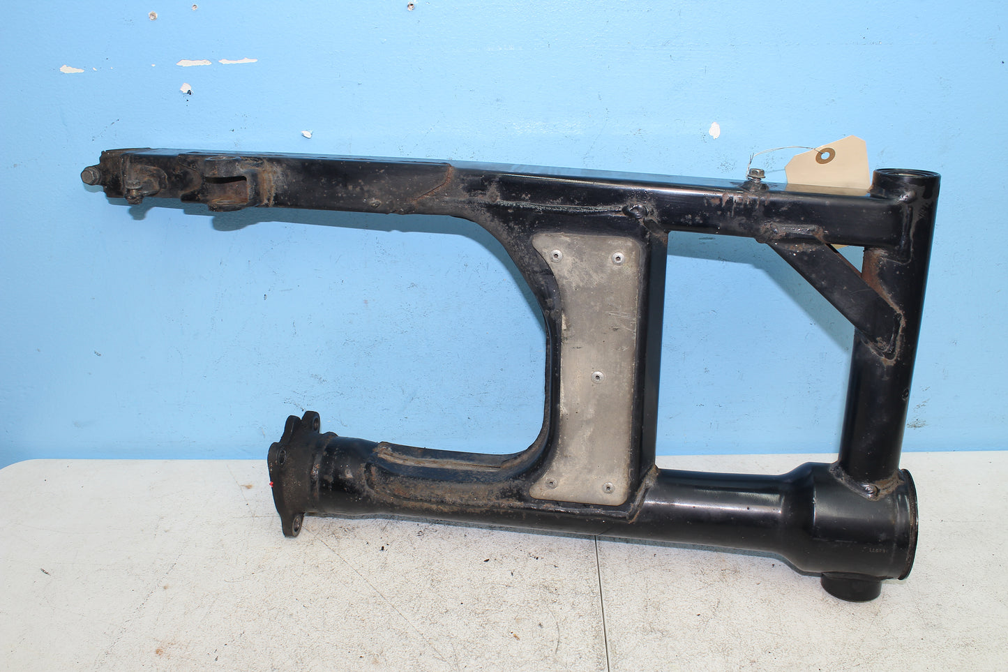 88-00 Honda Goldwing GL1500 OEM Swing Arm 52100-MT8-000