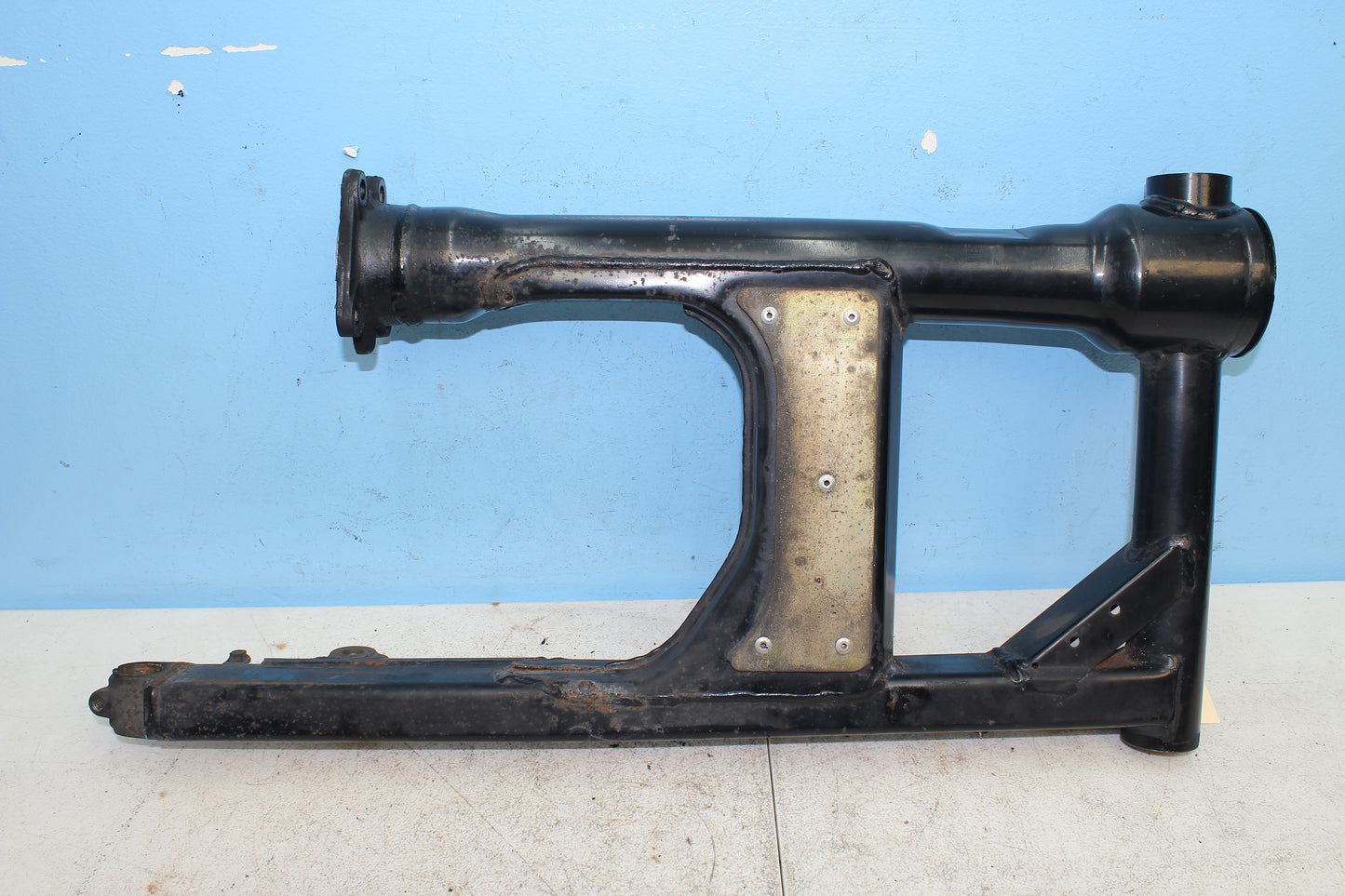 88-00 Honda Goldwing GL1500 OEM Swing Arm 52100-MT8-000