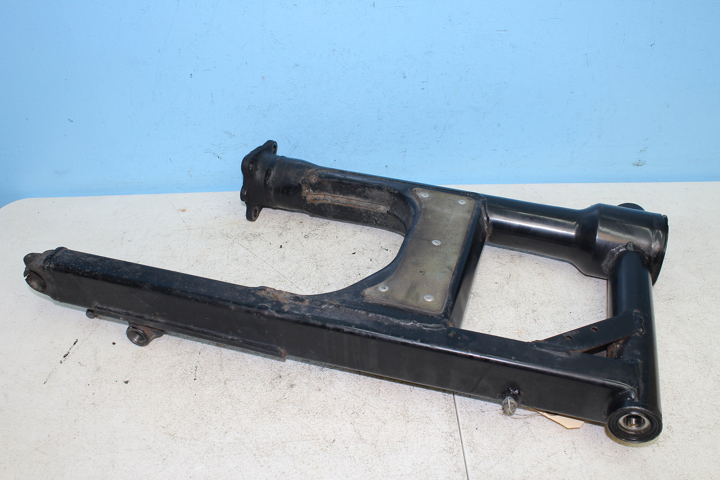 88-00 Honda Goldwing GL1500 OEM Swing Arm 52100-MT8-000