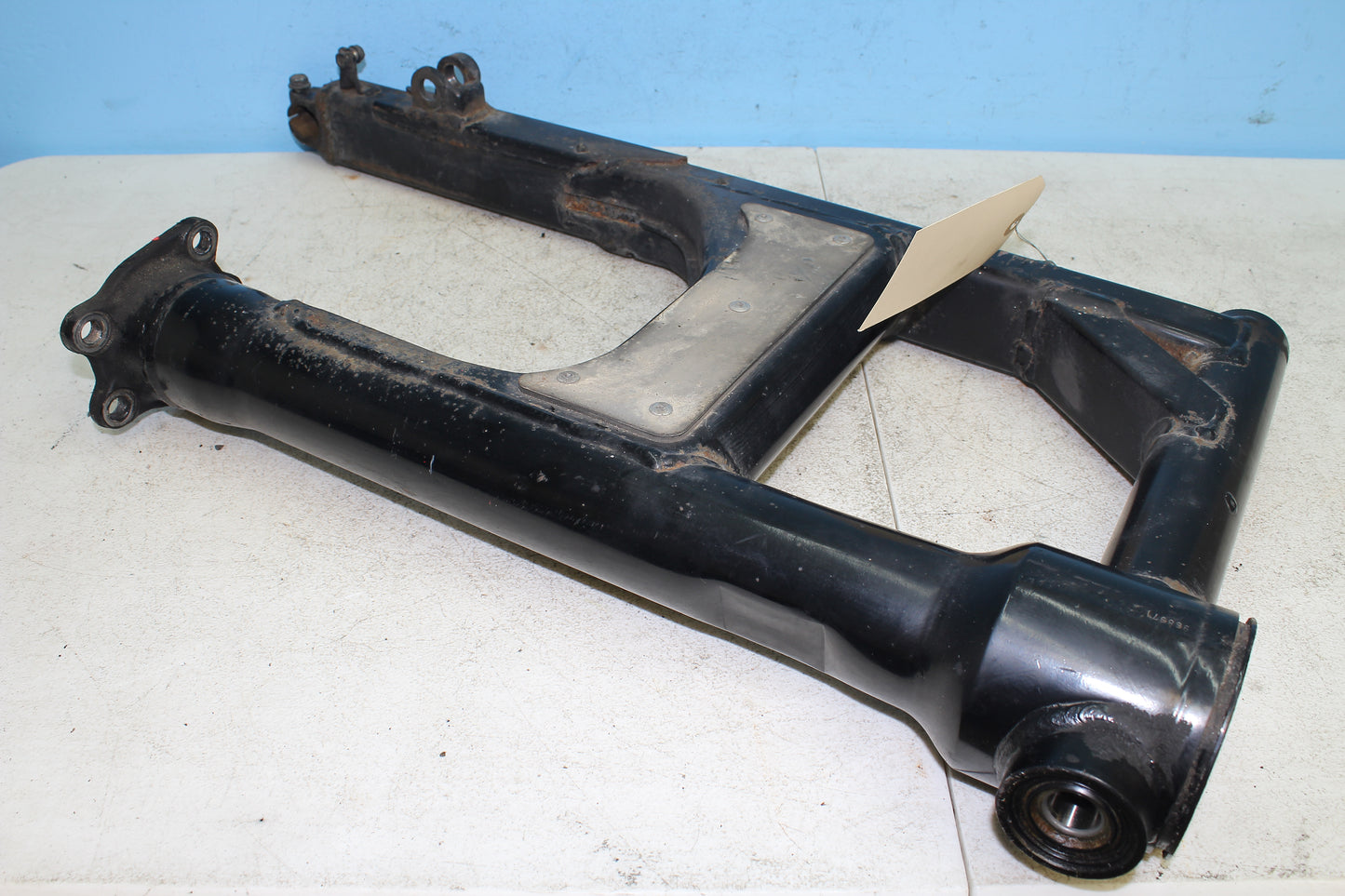 88-00 Honda Goldwing GL1500 OEM Swing Arm 52100-MT8-000