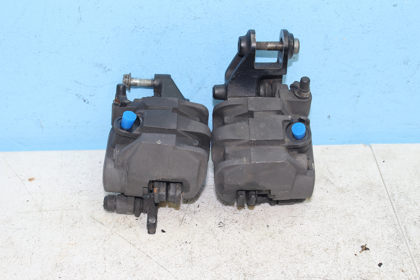 88-00 Honda Goldwing GL1500 OEM Front Brake Calipers (PAIR)