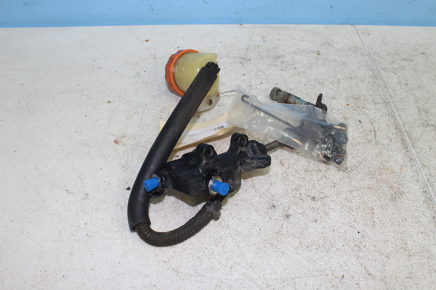 88-00 Honda Goldwing GL1500 OEM Rear Brake Master Cylinder w Reservoir 43500-MW5-871