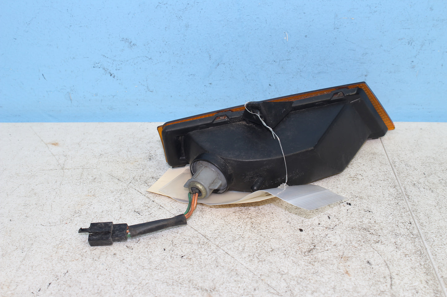 88-00 Honda Goldwing GL1500 OEM Left Front Turn Signal 33450-MN5-013