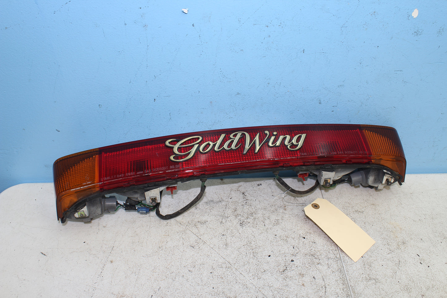88-00 Honda Goldwing GL1500 OEM Trunk Tail Brake Turn Signal Light 33780-MN5-003