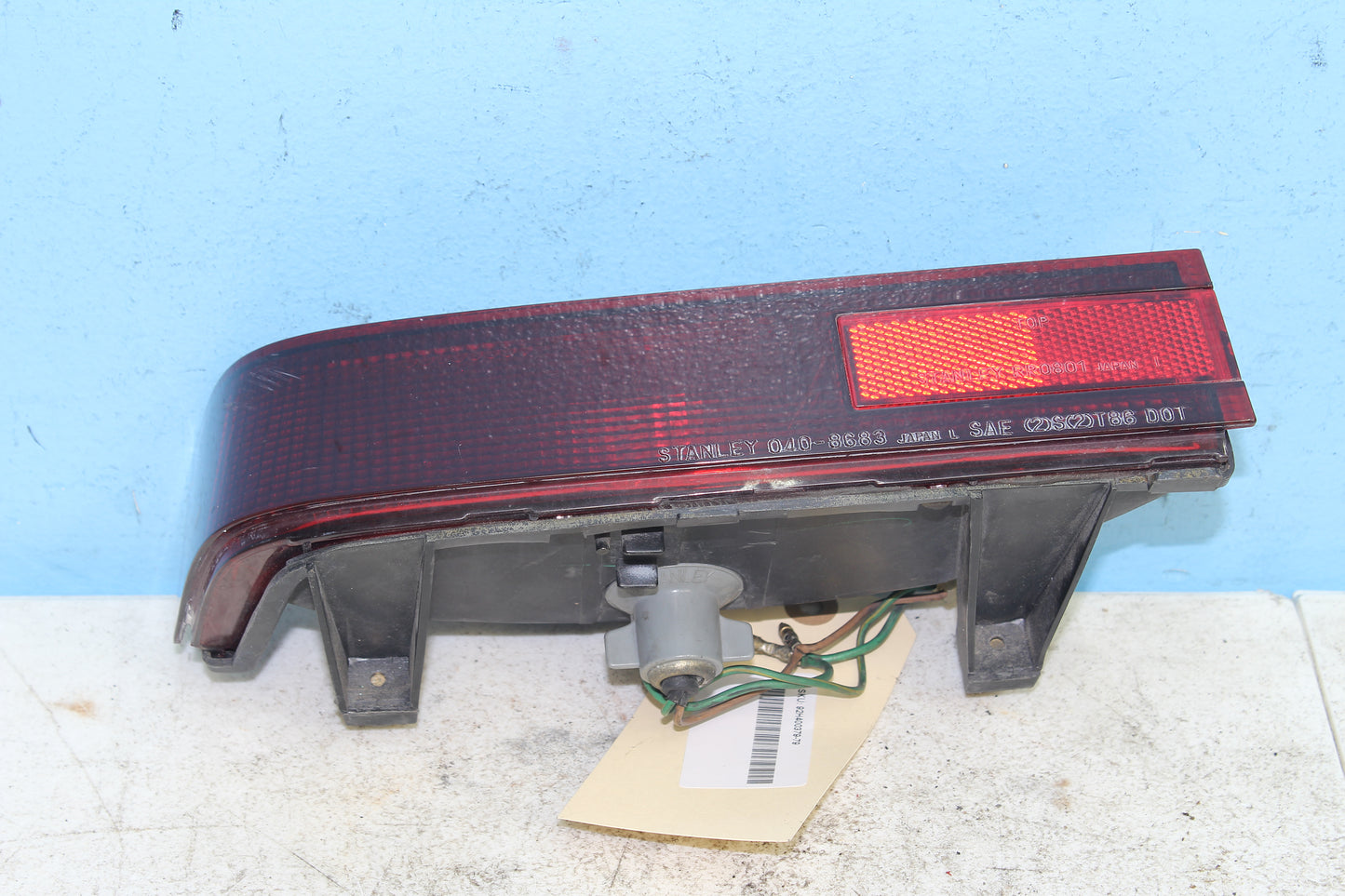 88-00 Honda Goldwing GL1500 OEM Left Tail Brake Light 33550-MN5-003