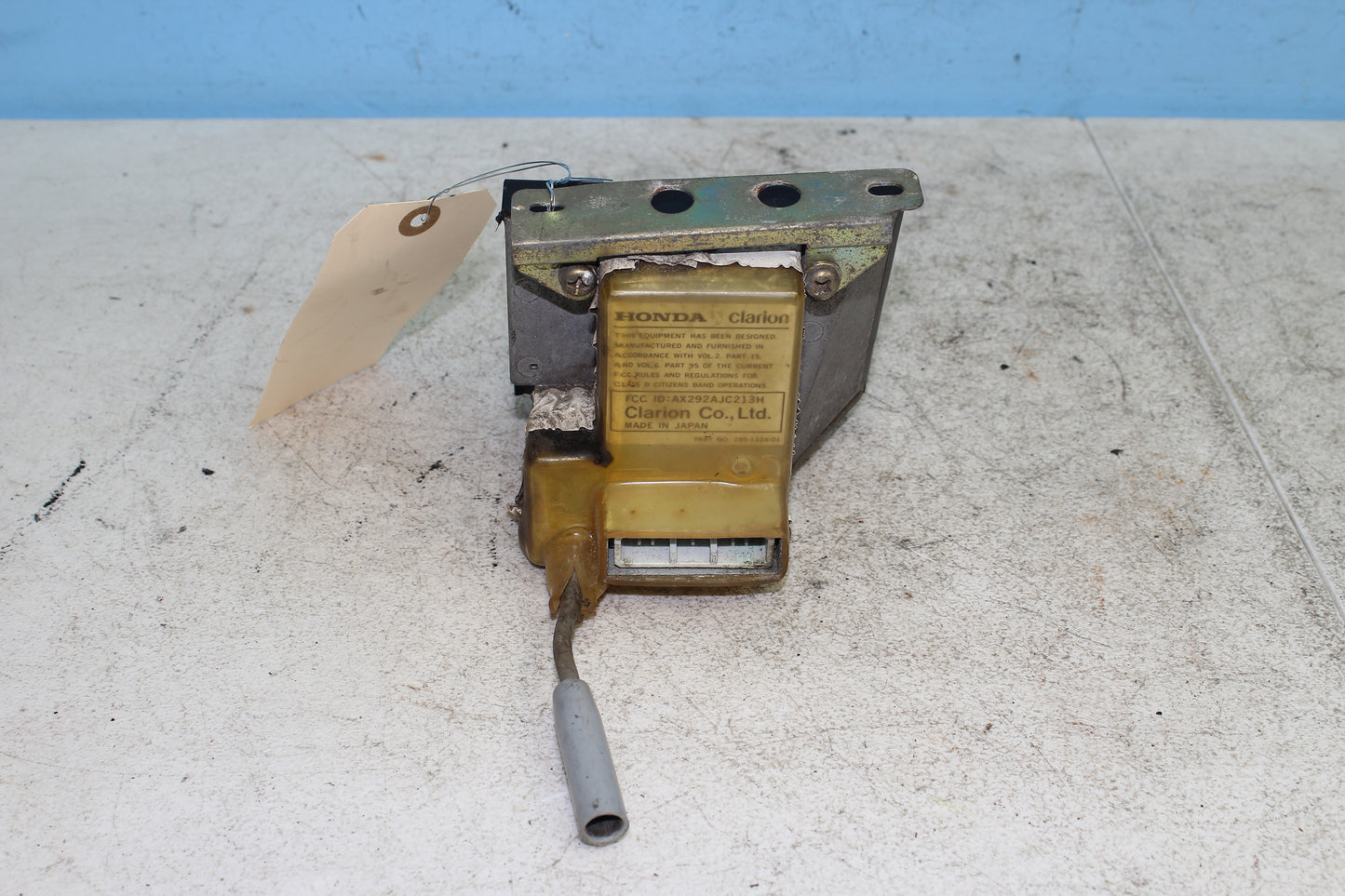 88-00 Honda Goldwing GL1500 OEM CB Radio Transceiver Module 285-1324-01 *DMG*