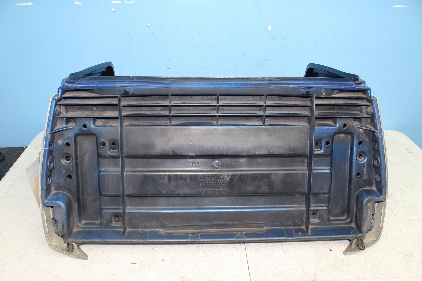 88-00 Honda Goldwing GL1500 OEM Rear Trunk Base 80110-MN5-000 81112-MN5-000