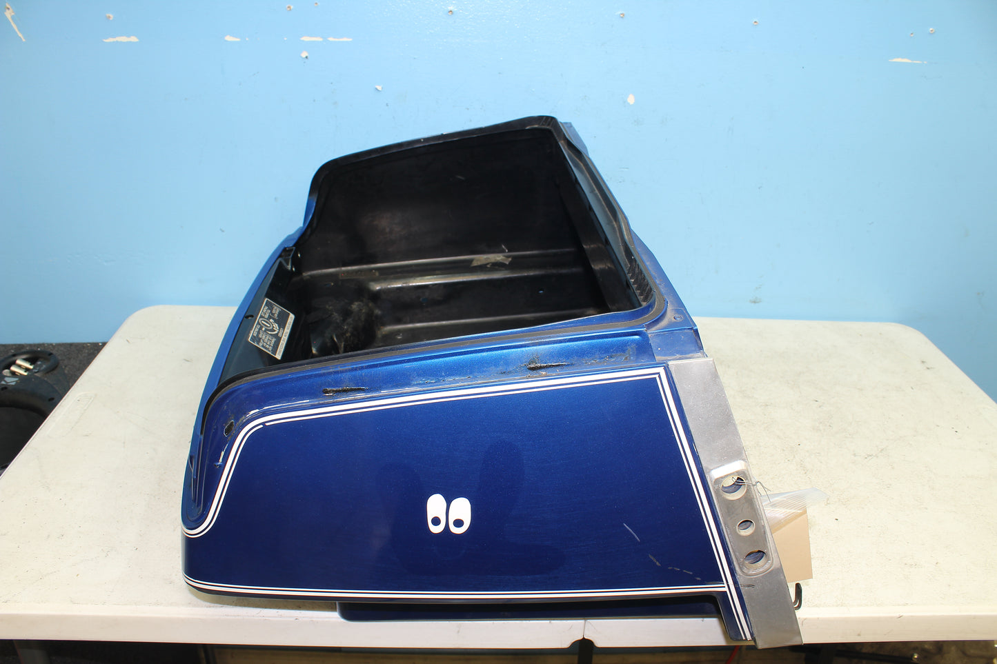 88-00 Honda Goldwing GL1500 OEM Rear Trunk Base 80110-MN5-000 81112-MN5-000