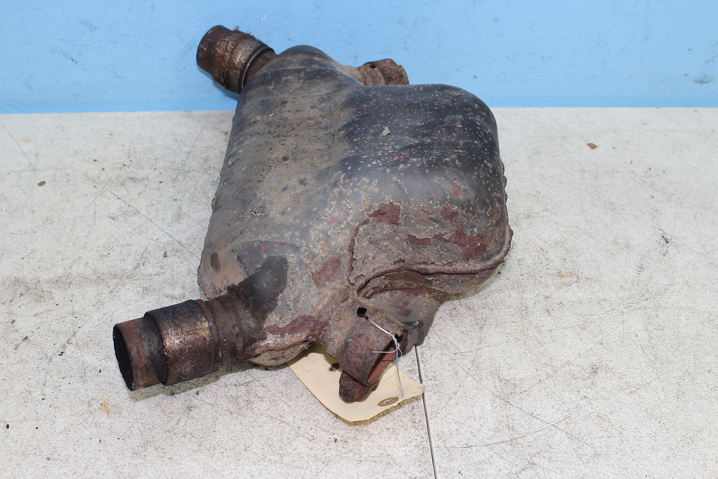 88-00 Honda Goldwing GL1500 OEM Exhaust Chamber 18340-MN5-003