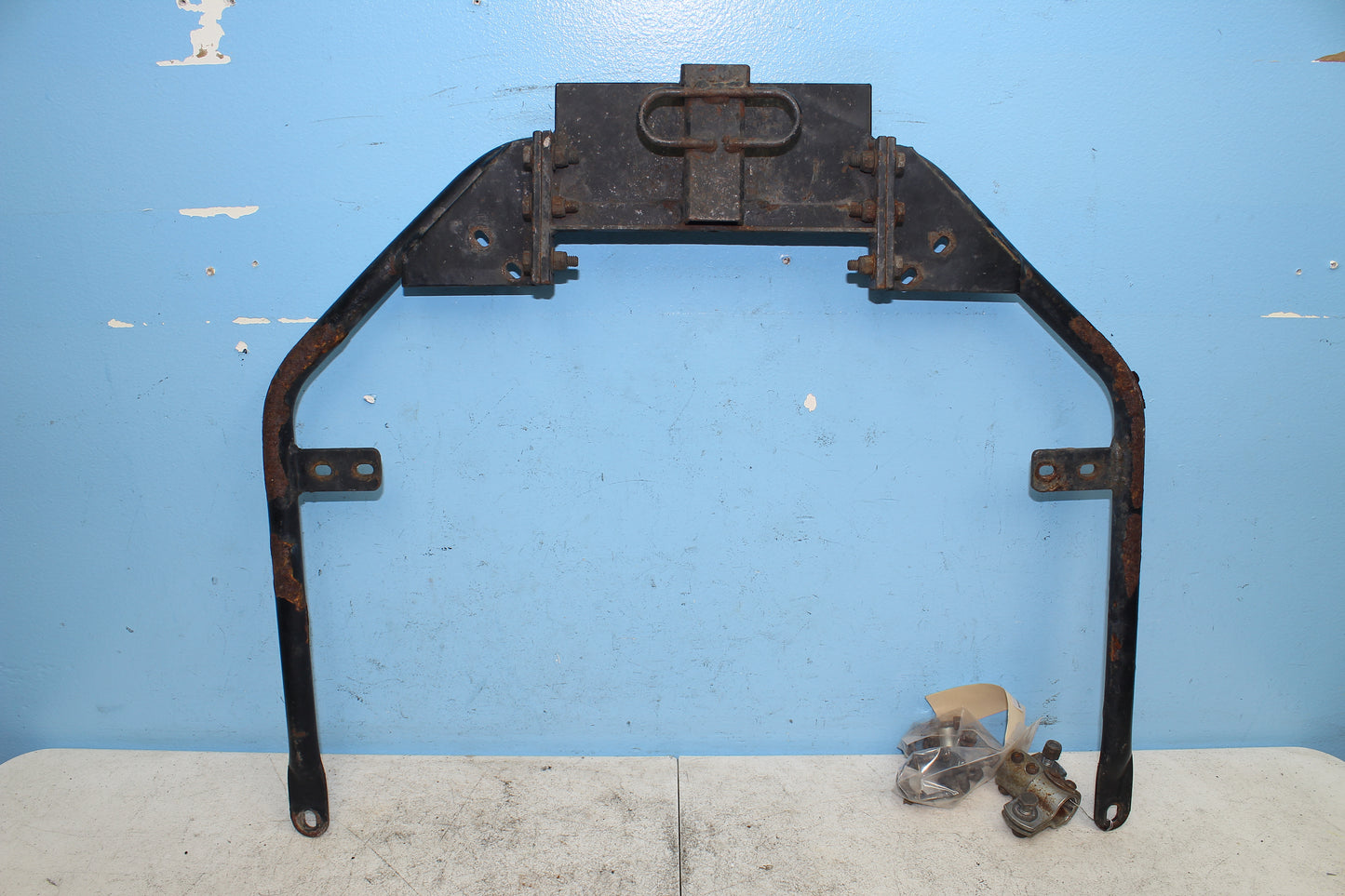 88-00 Honda Goldwing GL1500 Trailer Tow Hitch Receiver Mount Assembly