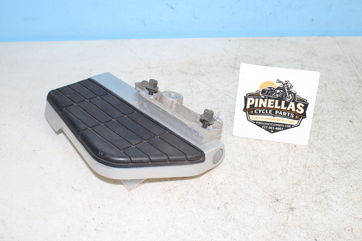 88-00 Honda Goldwing GL1500 OEM Rear Right Passenger Floorboard 50715-MW5-870