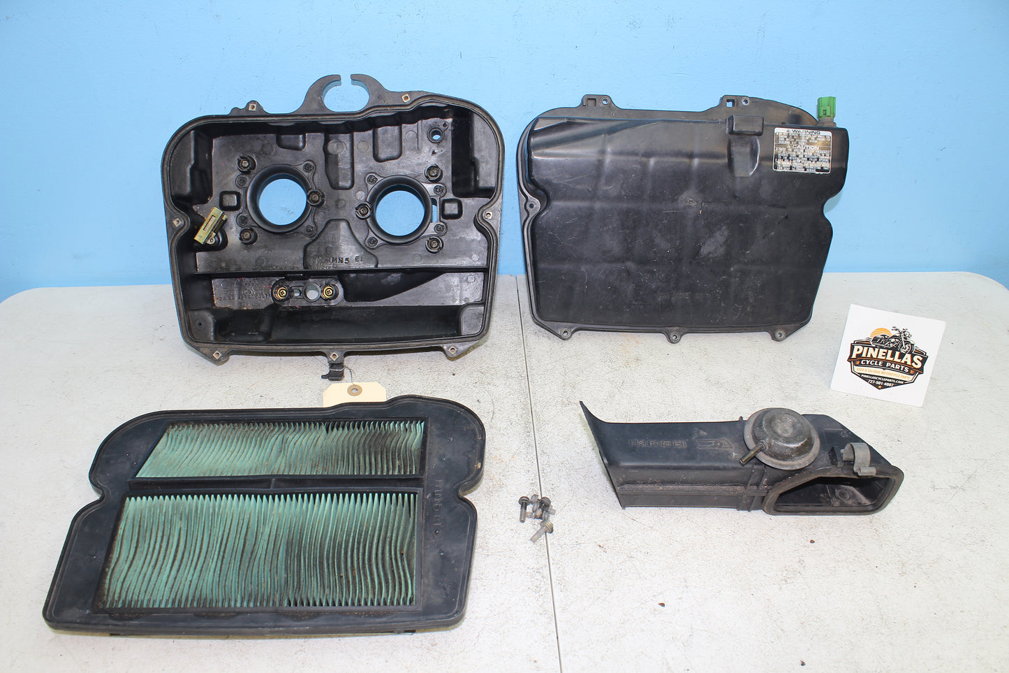 88-00 Honda Goldwing GL1500 OEM Airbox Air Cleaner Assembly