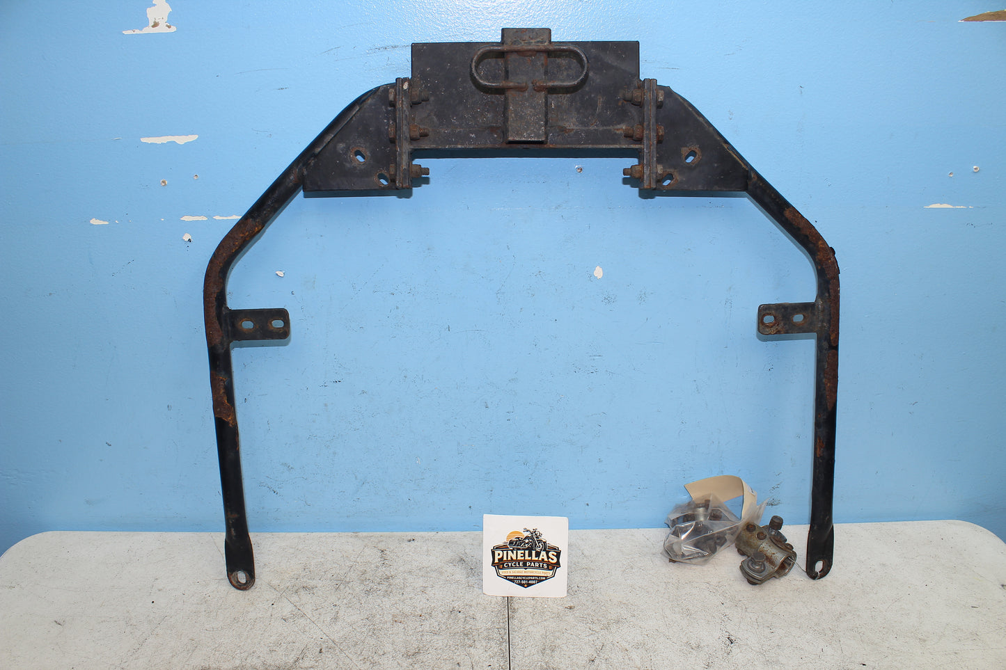 88-00 Honda Goldwing GL1500 Trailer Tow Hitch Receiver Mount Assembly