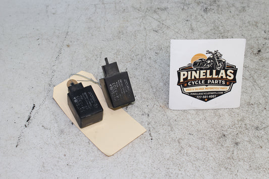 88-00 Honda Goldwing GL1500 OEM Flasher Turn Signal Relay FR-3303 Pair