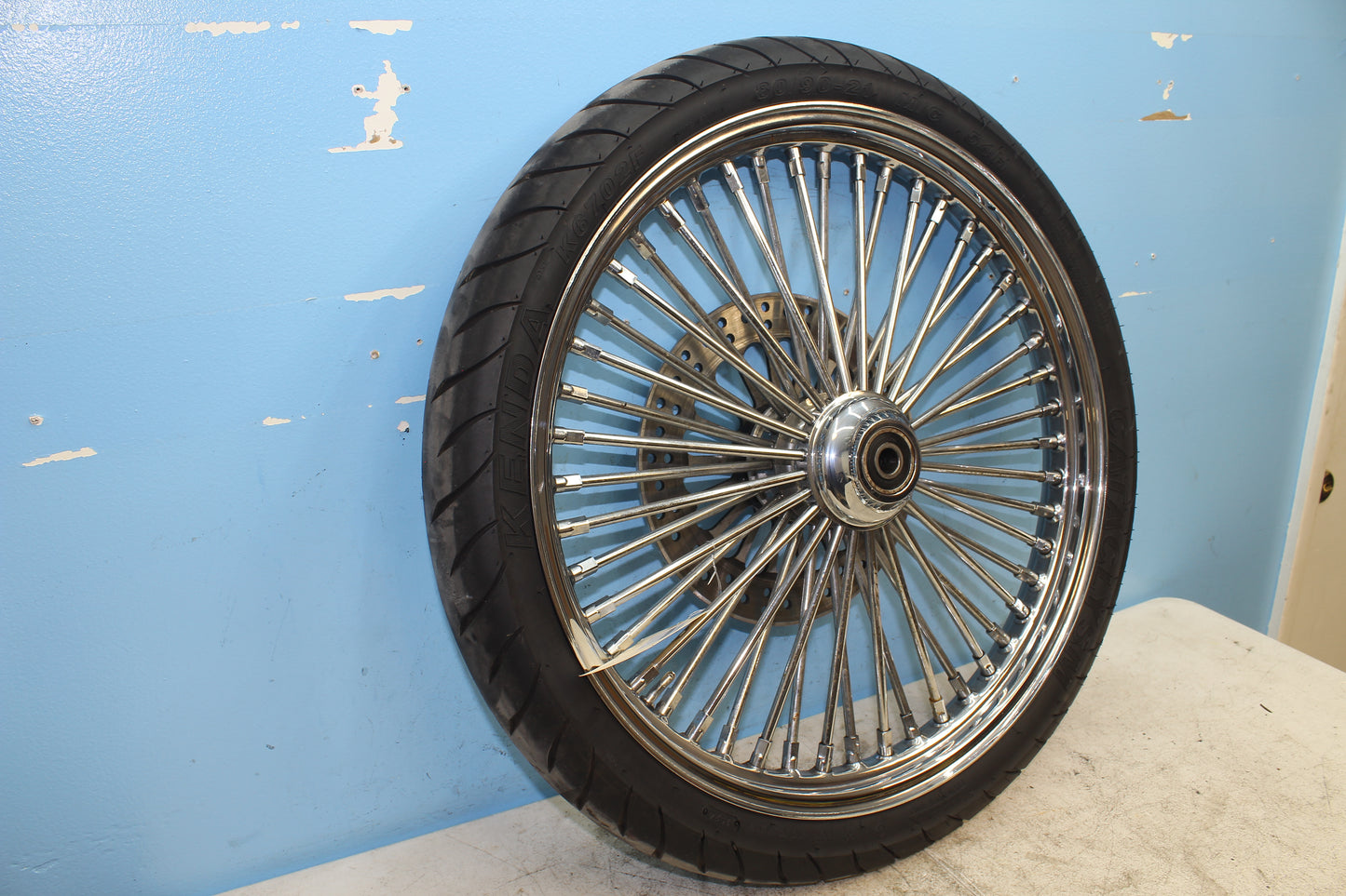 1993-2005 Harley Davidson Dyna Wide Glide OEM Front Wheel w/ Rotor 43671-05A