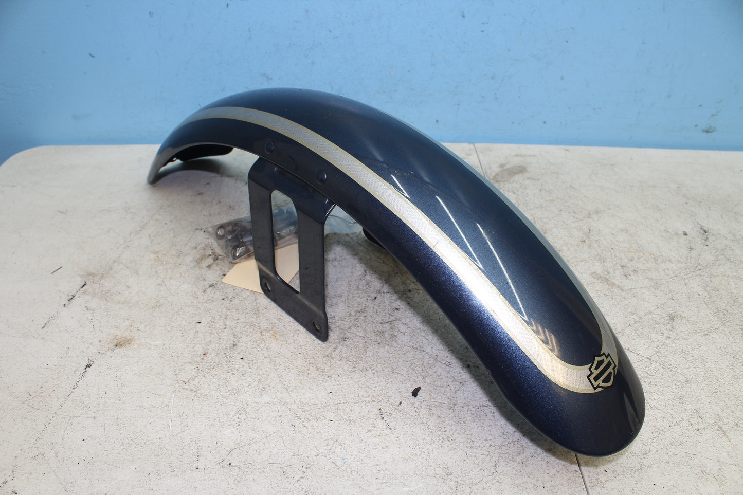 00-03 Harley Davidson Dyna Low Rider FXDL OEM Front Fender 58998-83E *DMG RUST*