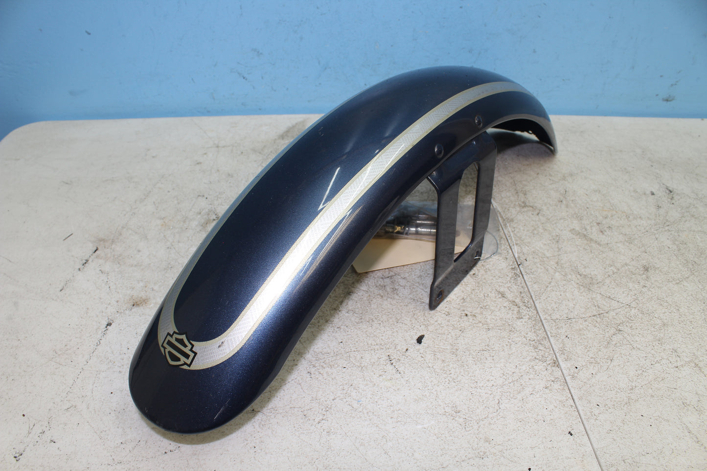 00-03 Harley Davidson Dyna Low Rider FXDL OEM Front Fender 58998-83E *DMG RUST*