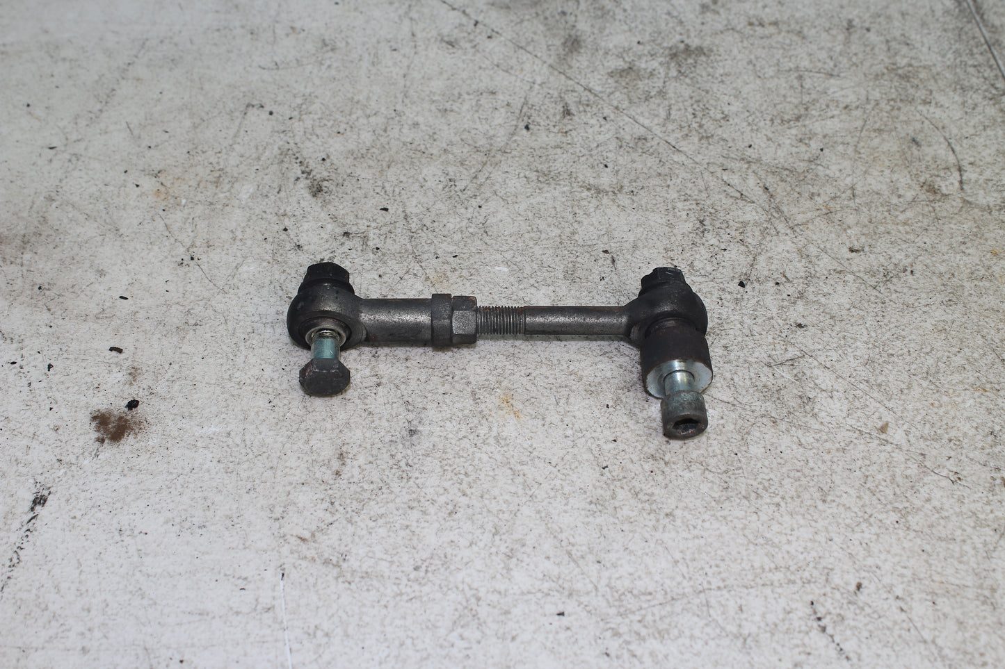 2000-2003 Harley Davidson Dyna Low Rider FXDL OEM Engine Mounting Hardware Set