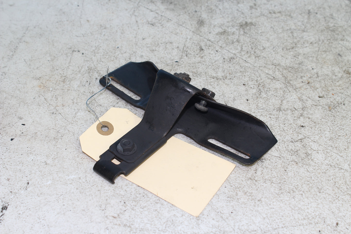 00-03 Harley Davidson Dyna Low Rider OEM License Plate Mounting Bracket 59984-73