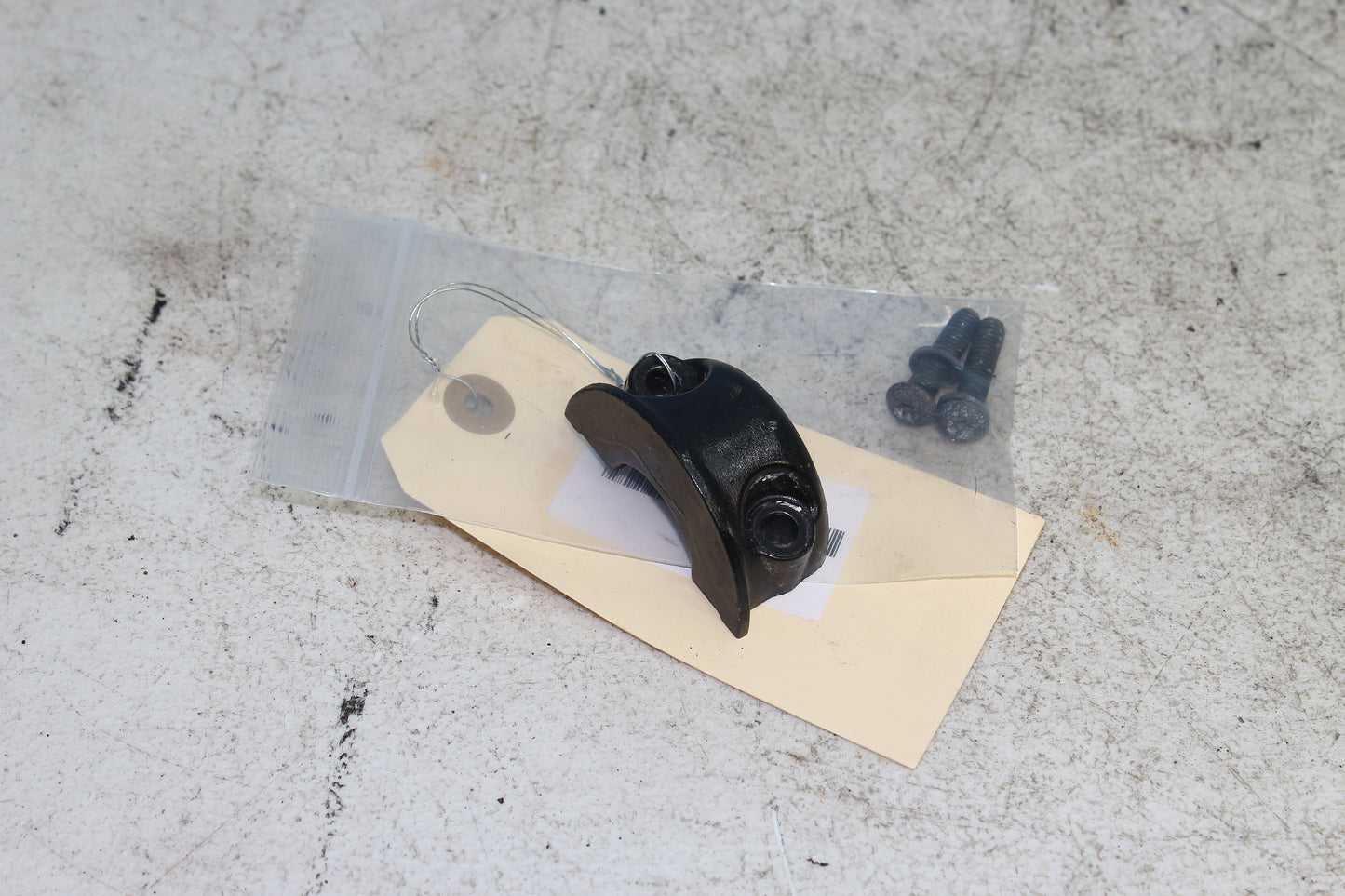 2000-2003 Harley Davidson Dyna Low Rider FXDL Clutch Lever Perch Clamp 45044-96A
