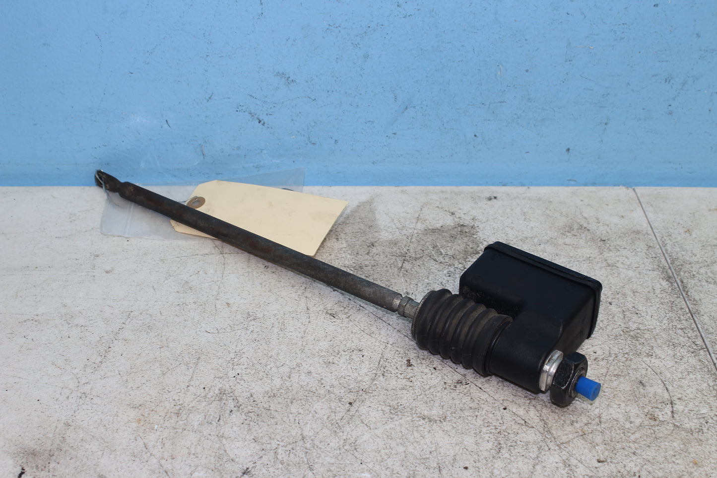 00-03 Harley Davidson Dyna Low Rider FXDL Rear Brake Master Cylinder Assembly