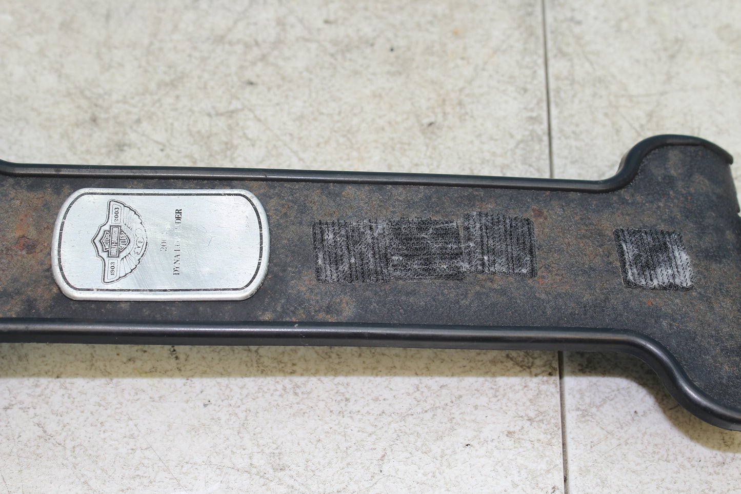 2000-2003 Harley Davidson Dyna Low Rider FXDL OEM Console Trim 61244-02