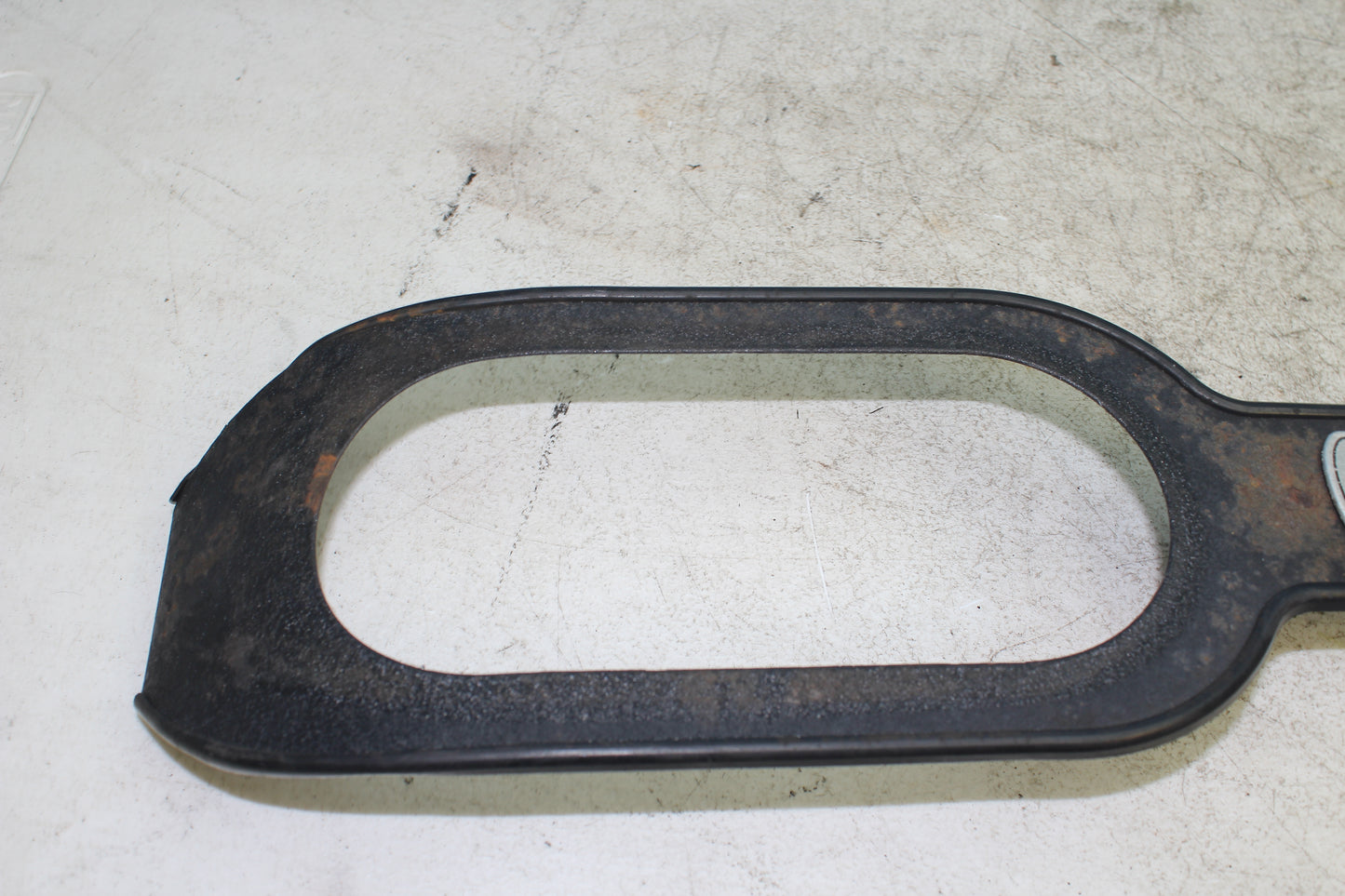 2000-2003 Harley Davidson Dyna Low Rider FXDL OEM Console Trim 61244-02