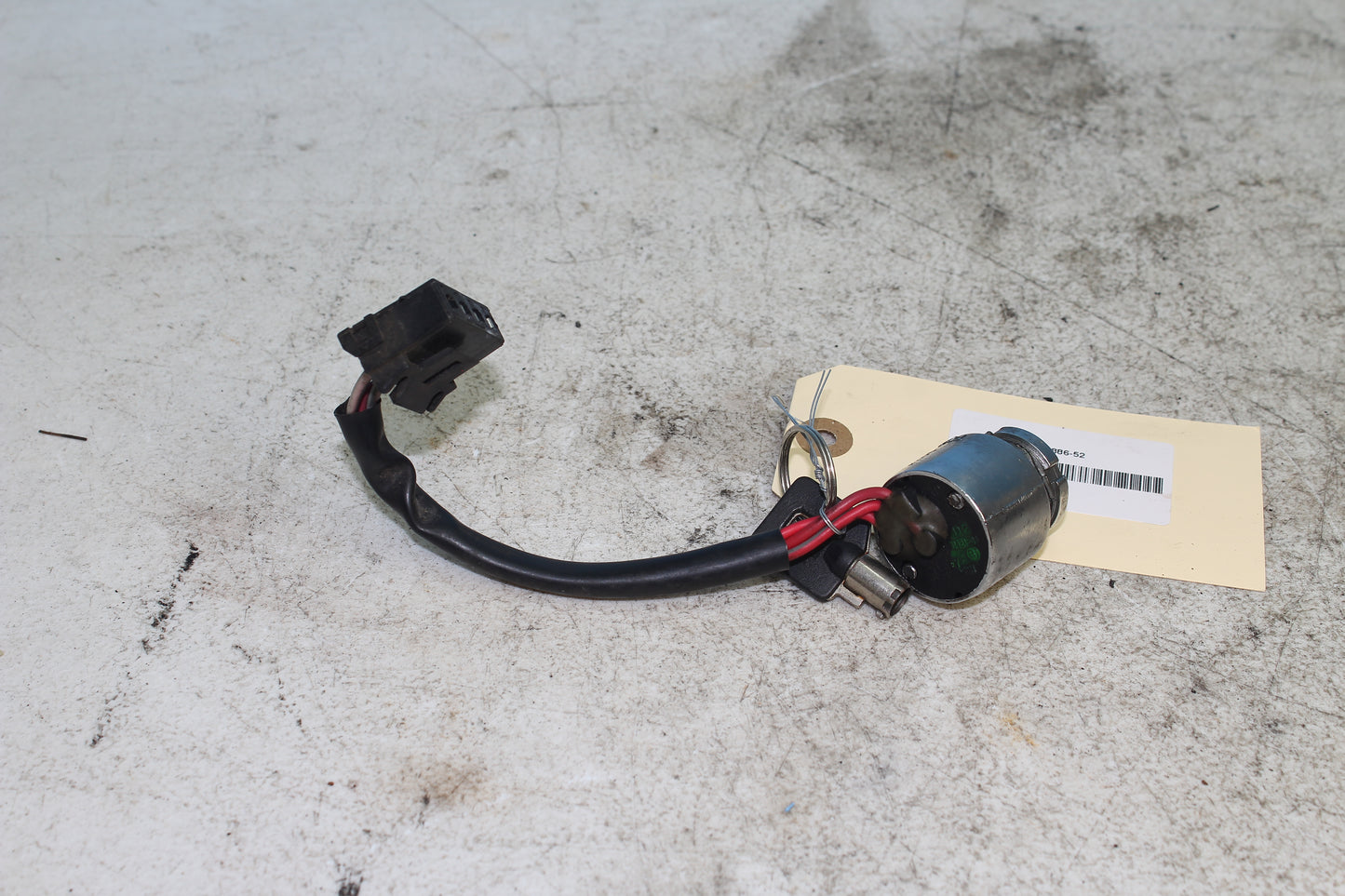 00-03 Harley Davidson Dyna Low Rider FXDL OEM Ignition Cylinder w/ Key 71705-97