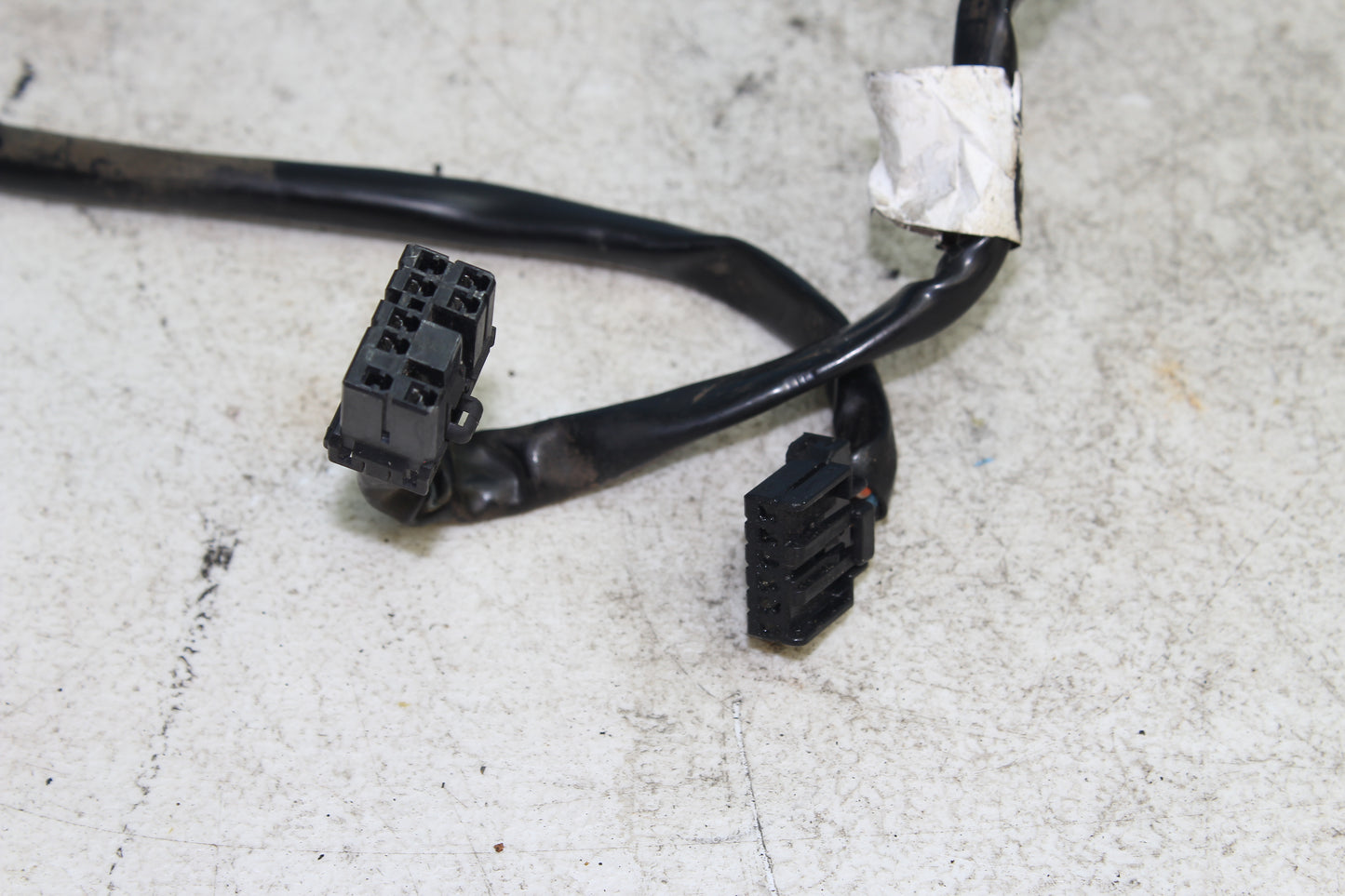 00-03 Harley Davidson Dyna Low Rider Rear Fender Lighting Wire Harness 68770-02B