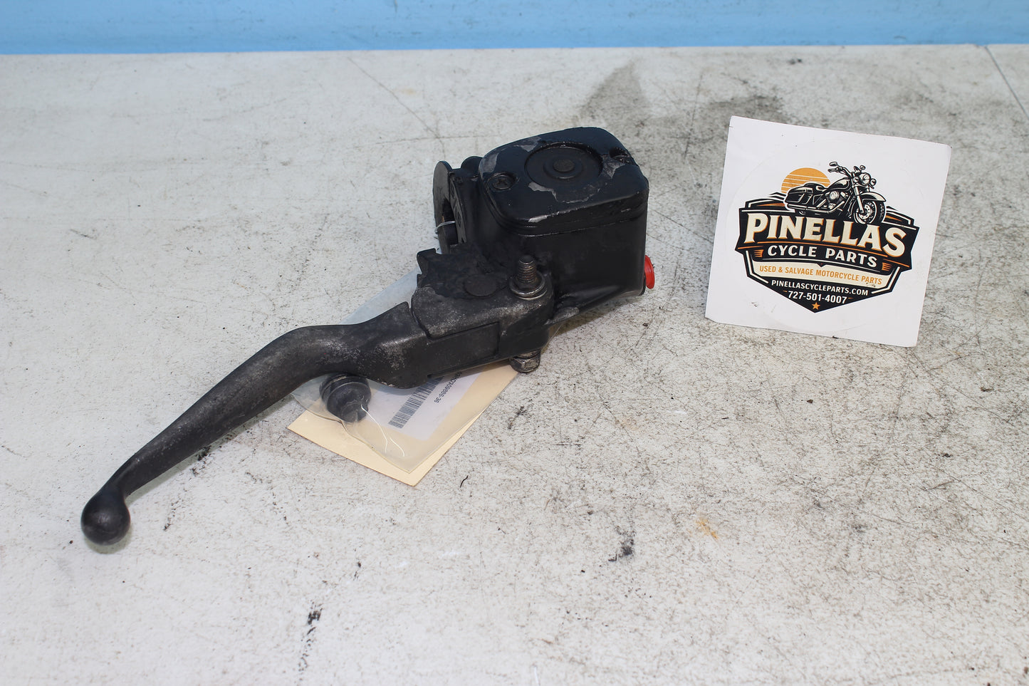 00-03 Harley Davidson Dyna Low Rider FXDL Front Brake Master Cylinder w/ Lever
