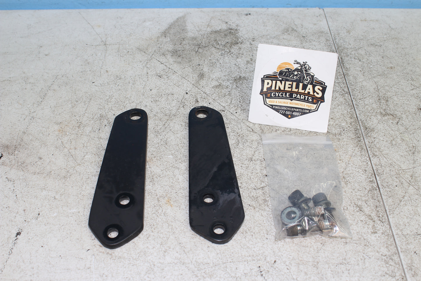00-03 Harley Davidson Dyna Low Rider FXDL Highway Peg Mounting Plate 49354-01