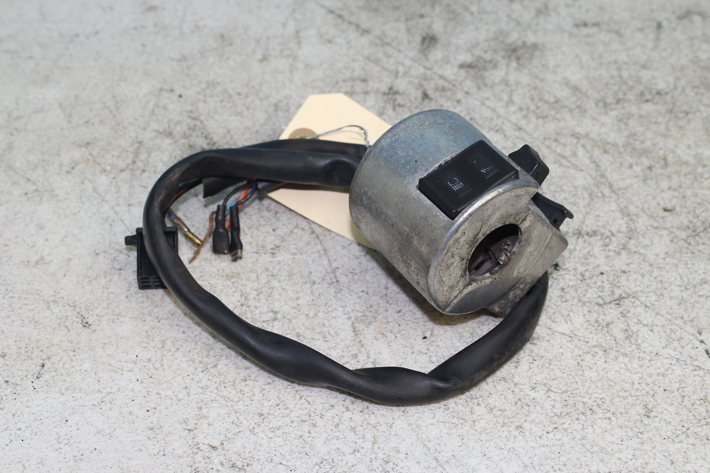 01-07 Honda Shadow Spirit VT750DC Left Control Headight Blinker Horn *DMG WIRE*