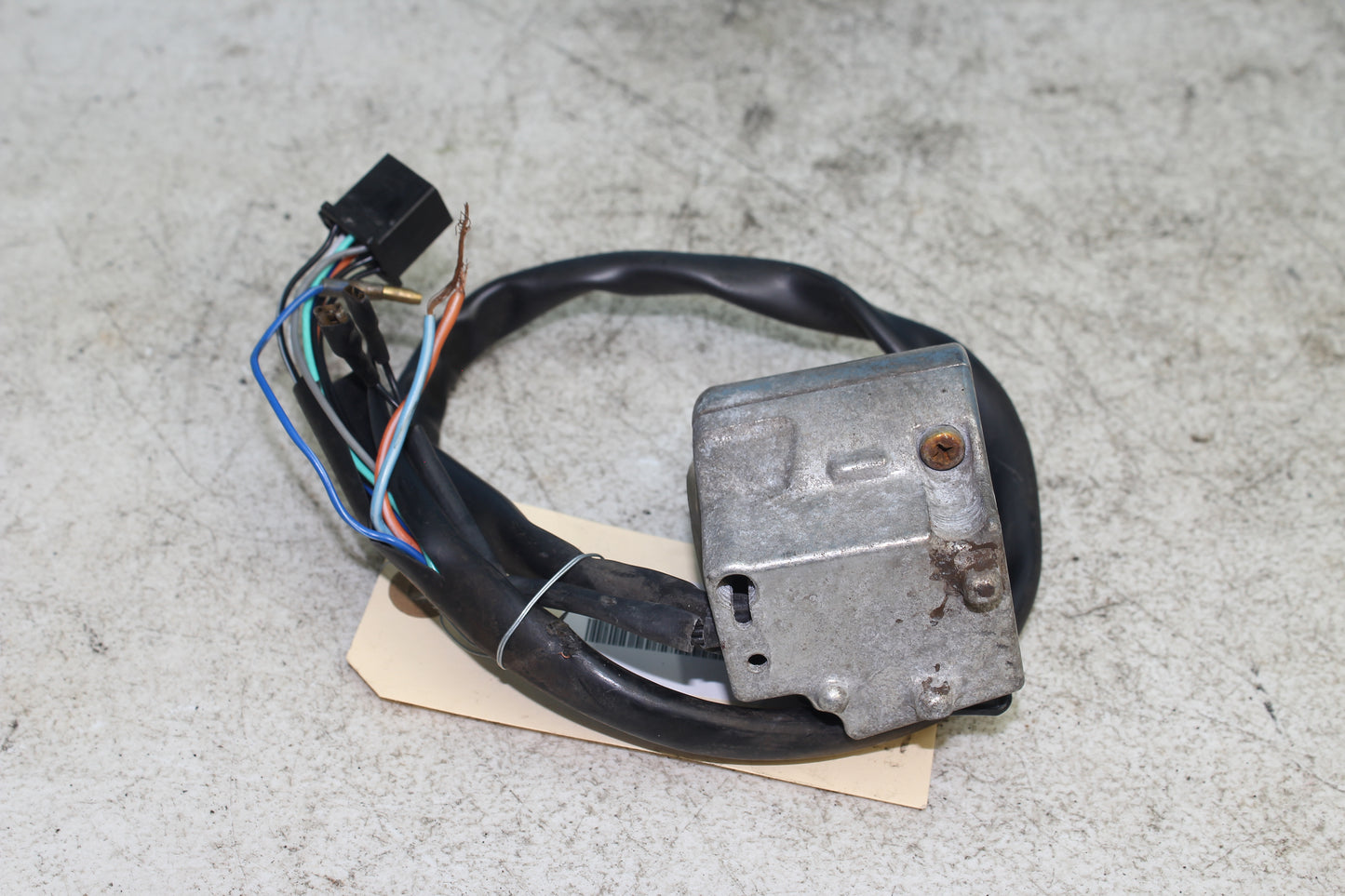 01-07 Honda Shadow Spirit VT750DC Left Control Headight Blinker Horn *DMG WIRE*