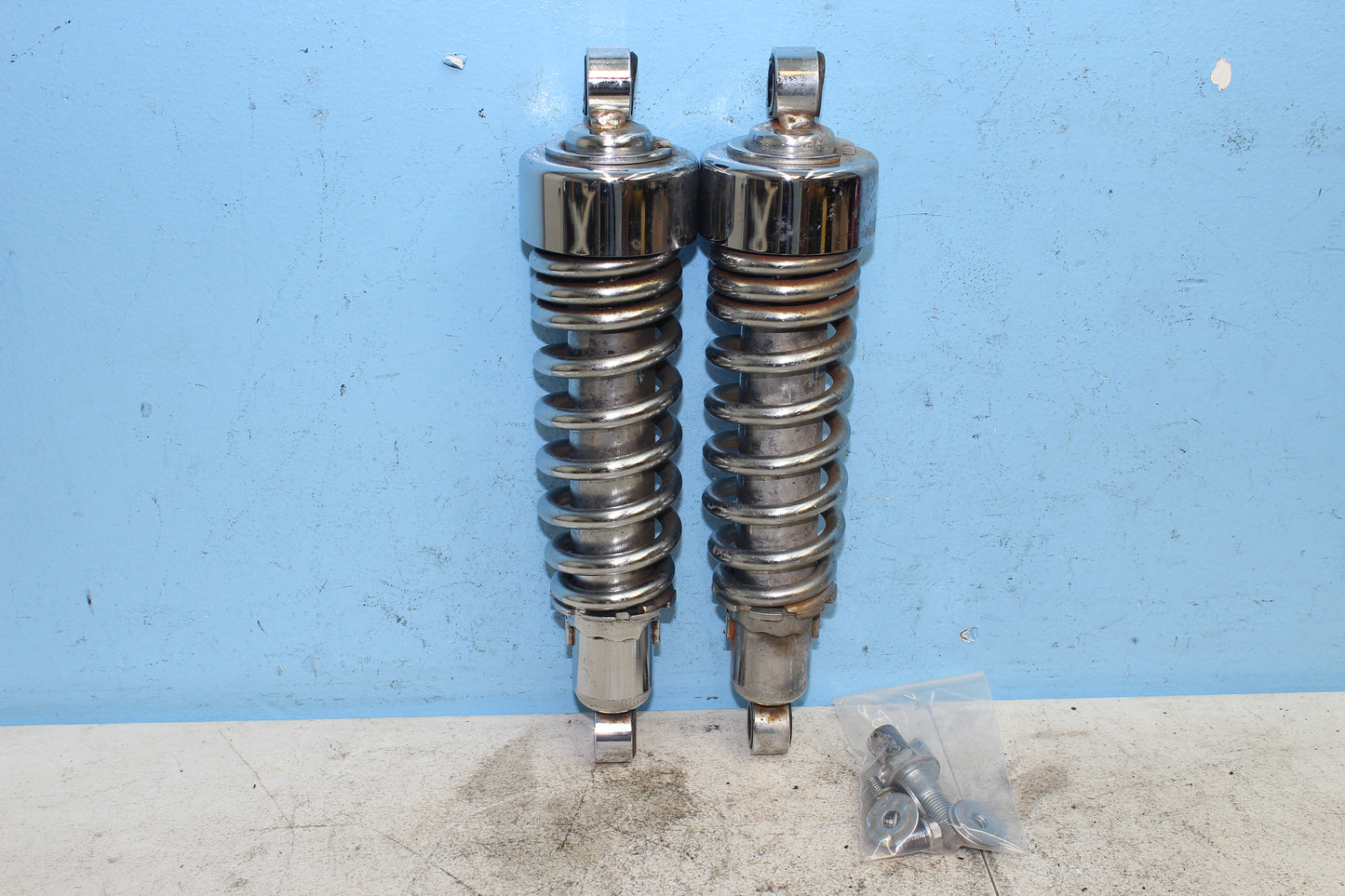 2001-2007 Honda Shadow Spirit VT750DC Rear Shocks (pair) 52400-MCR-A01