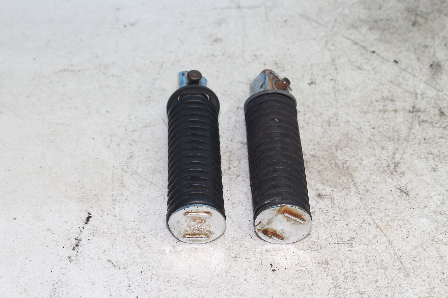 2001-2007 Honda Shadow Spirit VT750DC Rear Passenger Foot Pegs