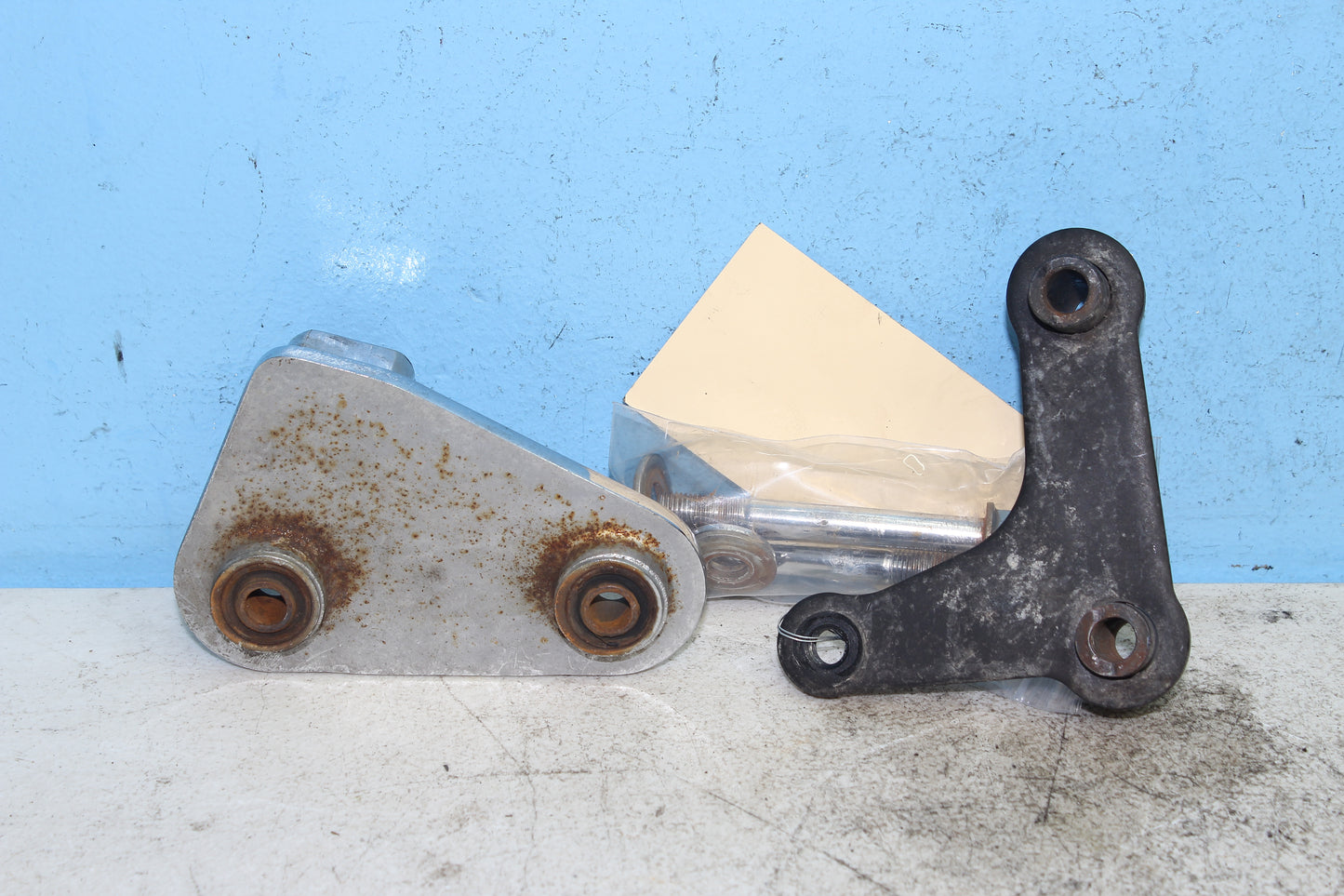 2001-2007 Honda Shadow Spirit VT750DC Left Foot Peg Shifter Pedal Bracket